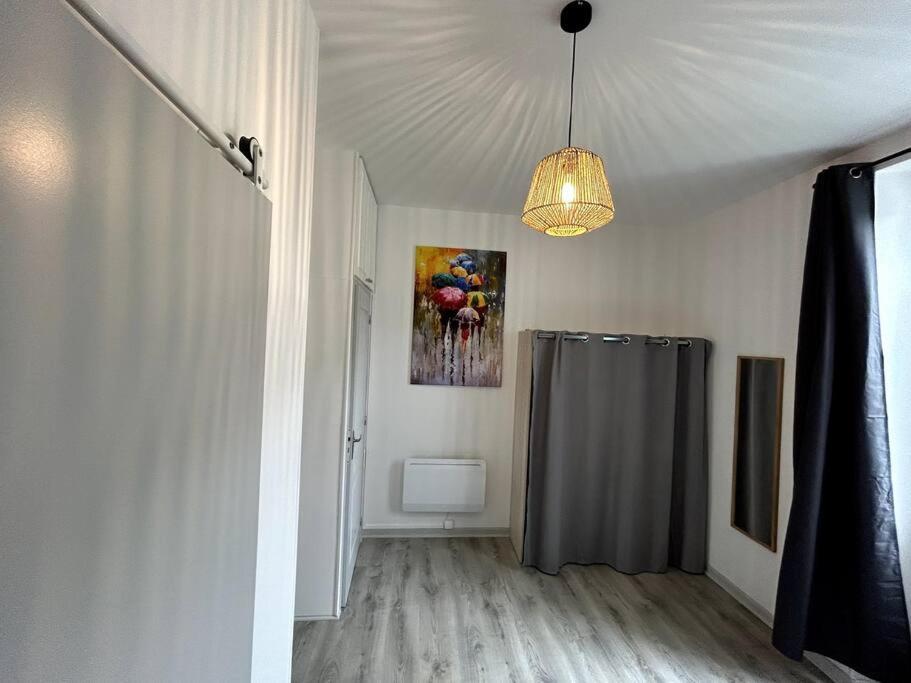 Bienvenue Au Quai 27 Apartment